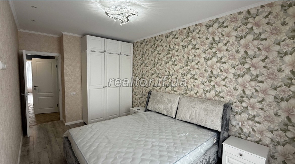 Prodayetsya_3_kimnatna_kvartyra_z_yakisnym_remontom_po_vulytsi_Natsionalnoyi_Hvardiyi_21890_1_1750346627.jpeg