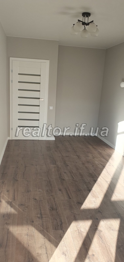 Prodayetsya_klasna_1_kimnatna_kvartyra_z_velykoyu_kukhneyu_po_vulytsi_Natsionalnoyi_Hvardiyi_22693_5_1698321260.jpeg