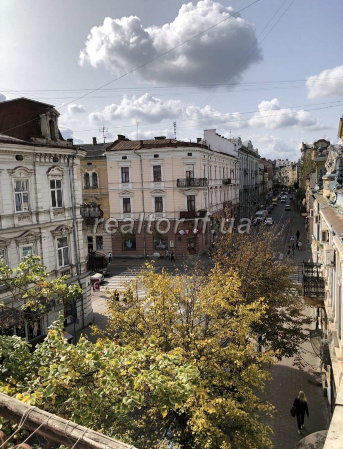 Prodayetsya_kvartyra_v_samisinkomu_sertsi_mista_po_vulytsi_Mazepy_v_polskomu_budynku_22683_8_1698135322.jpeg