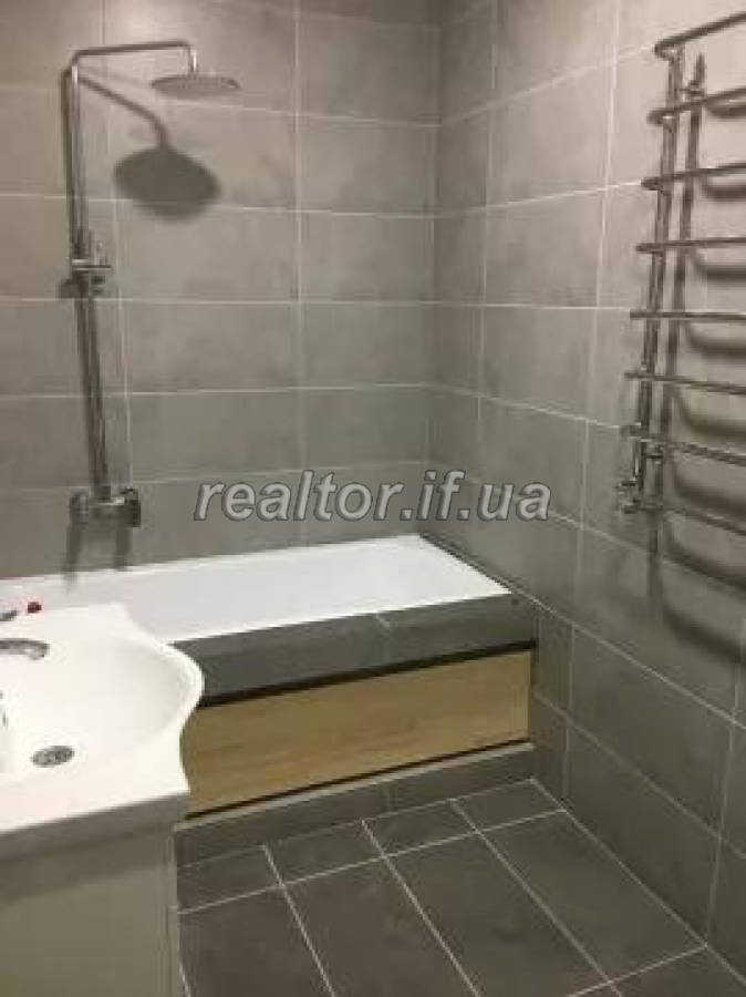 Prodayetsya_odnokimnatna_kvartyra_v_suchasnomu_styli_po_vulytsi_Vovchynetska_17012_5_1568798376.jpg