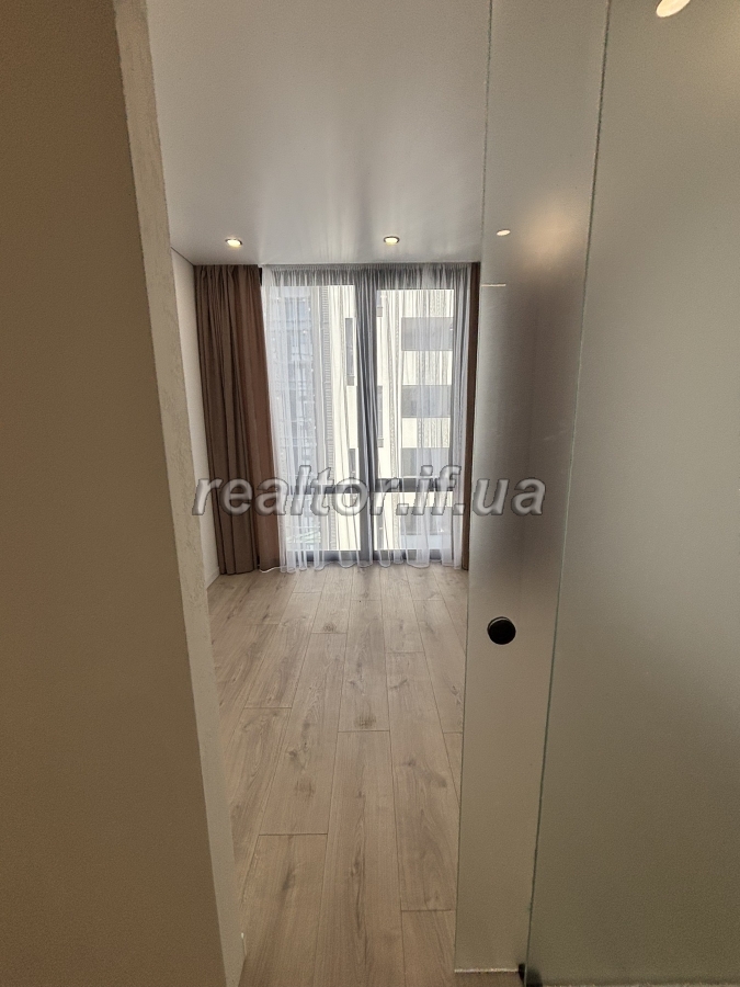 Prodayetsya_stylna_dvokhkimnatna_kvartyra_v_raioni_ZhK_Manhattan_23129_7_1747050239.jpeg