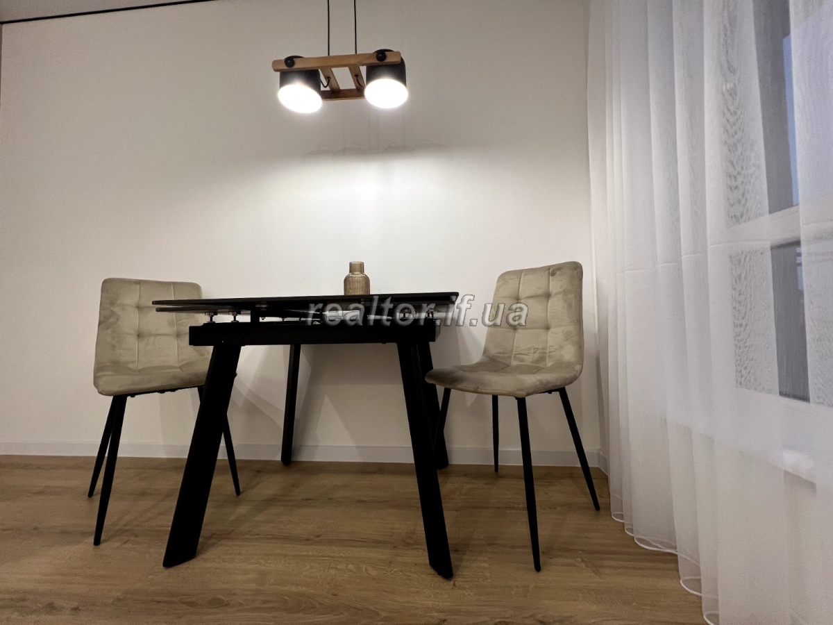 Prodazh_1_kimnatna_kvartyra__z_remontom_ta_meblyamy_v_novobudovi_23893_10_1750427950.jpeg