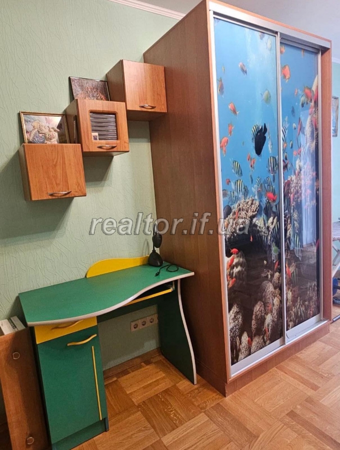 Prodazh_3_kimnatnoyi_kvartyry_z_remontom__v_tsentralnii_chastyni_mista_po_vulytsi_Pivdennyi_Bulvar_23945_12_1752839898.jpeg