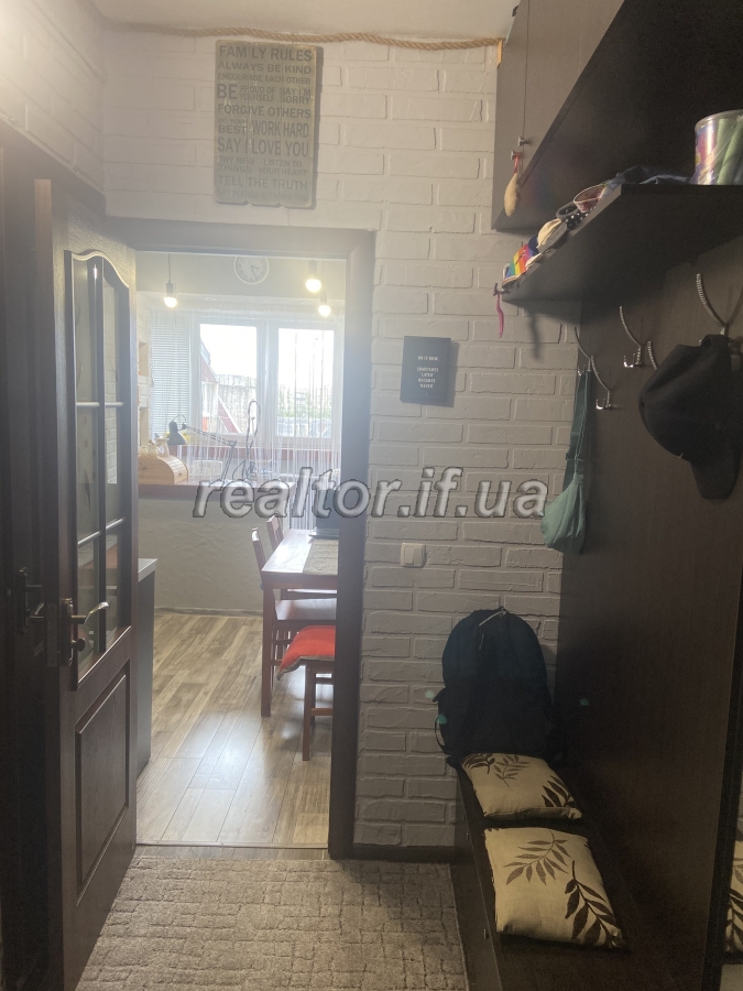Prodazh__odnokimnatnoyi_kvartyry_z_remontom_po_vulytsi_Khotkevycha_23926_20_1751541686.jpeg