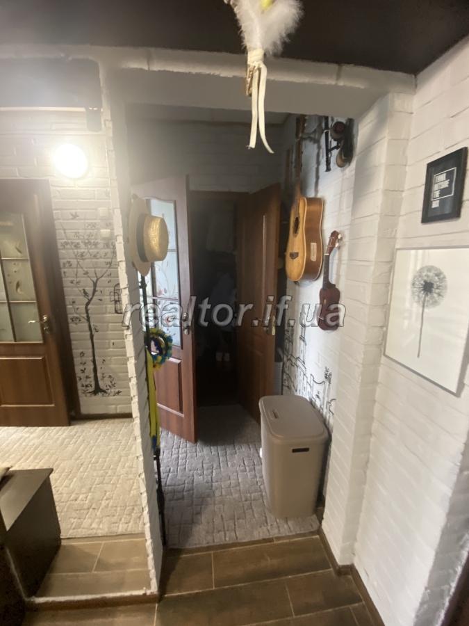 Prodazh__odnokimnatnoyi_kvartyry_z_remontom_po_vulytsi_Khotkevycha_23926_6_1751541684.jpeg