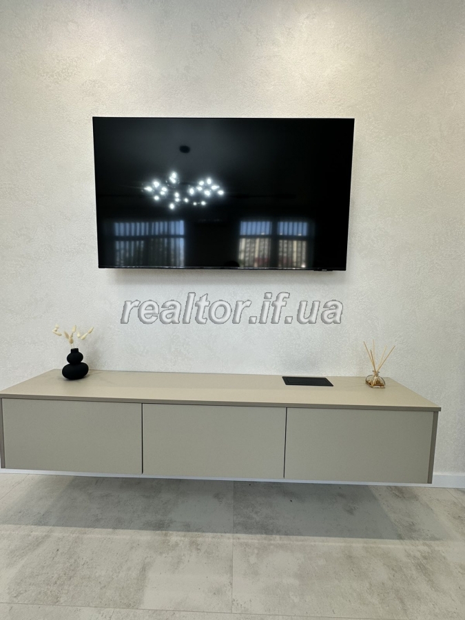 Prodazh_chastyny_budynku_z_remontom_z_vlasnoyu_zemelnoyu_dilyankoyu_v_Krykhivtsyakh_23496_22_1733843237.jpeg