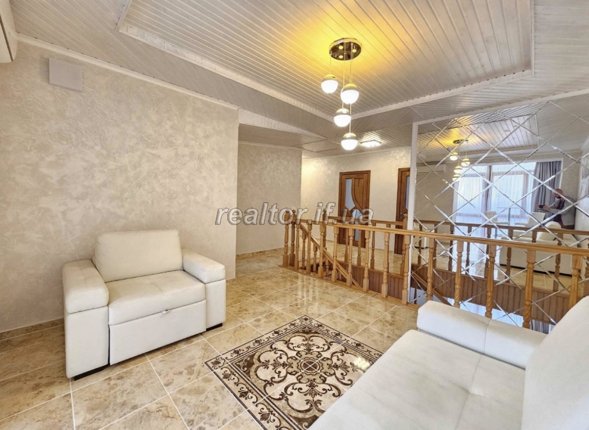 Prodazh_dvorivnevoyi_kvartyry_z_remontom_ta_meblyamy_v_novobudovi_po_vulytsi_Yevropeiska_23789_10_1747130668.jpeg