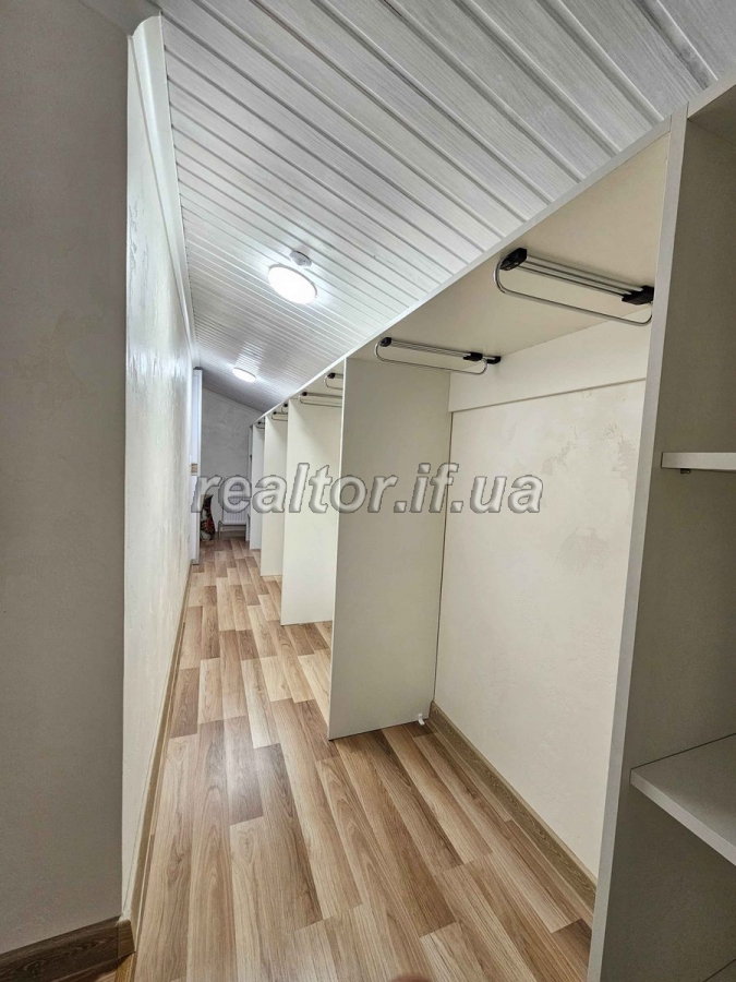 Prodazh_dvorivnevoyi_kvartyry_z_remontom_ta_meblyamy_v_novobudovi_po_vulytsi_Yevropeiska_23789_1_1747131077.jpeg