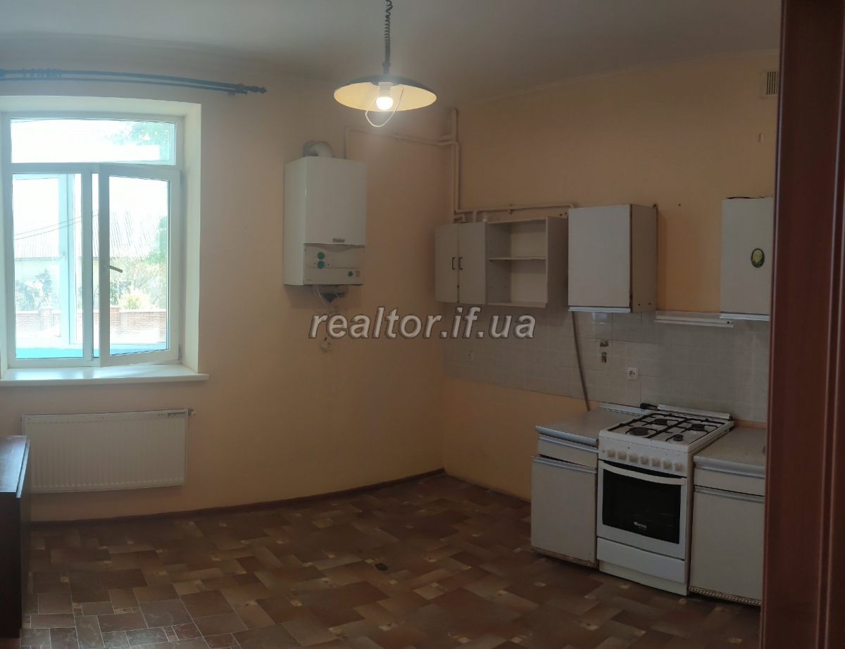 Prodazh_kvartyry_po_vulytsi_Bohdana_Khmelnytskoho_23794_8_1747219421.jpeg