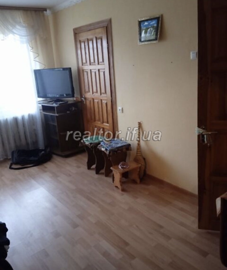 Prodazh_kvartyry_po_vulytsi_Dovzhenka_poruch_parku_Shevchenka_23773_12_1746526161.jpeg