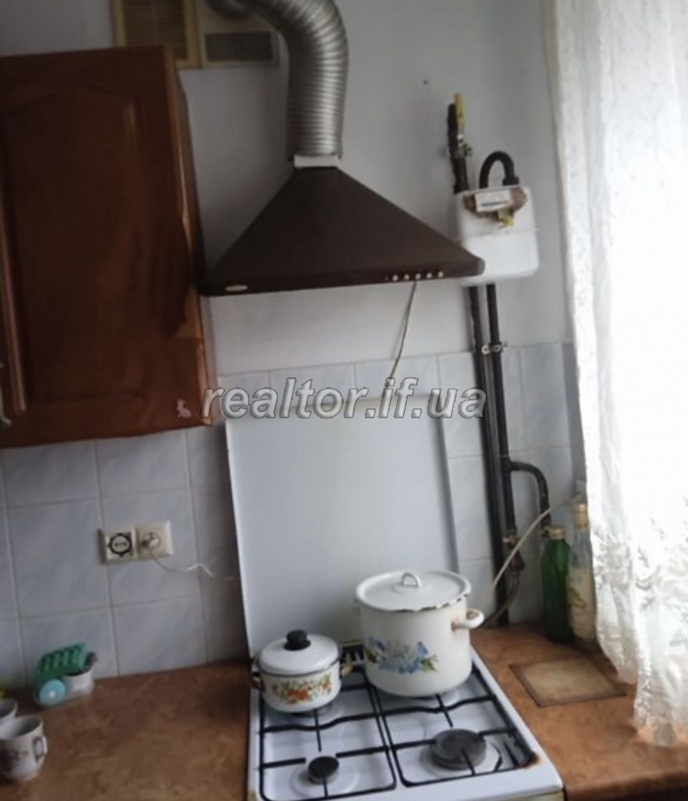 Prodazh_kvartyry_po_vulytsi_Dovzhenka_poruch_parku_Shevchenka_23773_14_1746526161.jpeg