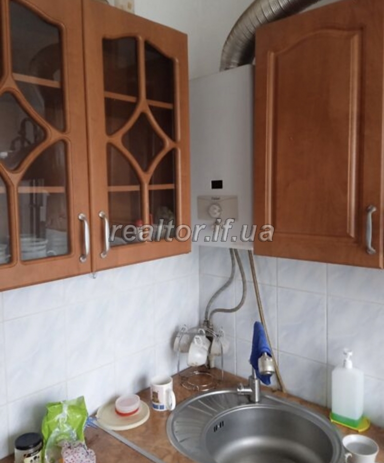 Prodazh_kvartyry_po_vulytsi_Dovzhenka_poruch_parku_Shevchenka_23773_16_1746526161.jpeg