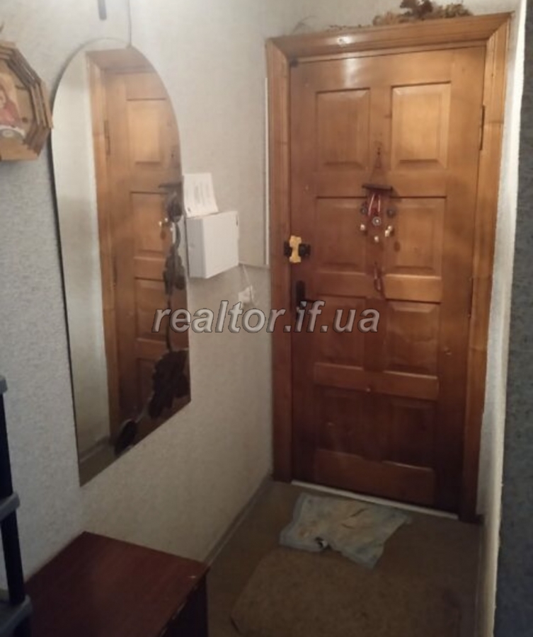 Prodazh_kvartyry_po_vulytsi_Dovzhenka_poruch_parku_Shevchenka_23773_17_1746526162.jpeg