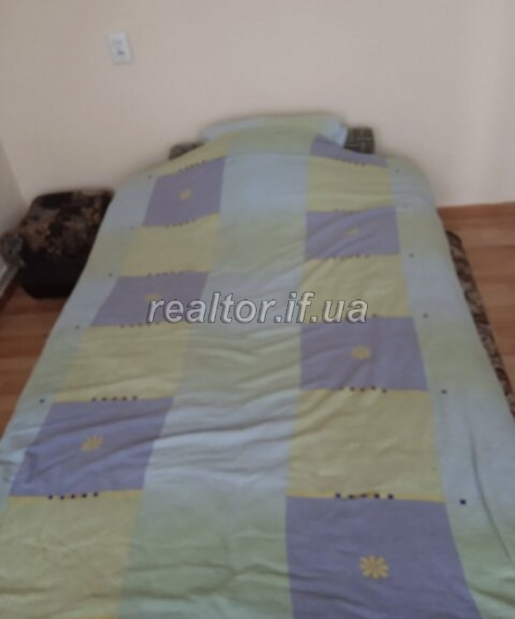 Prodazh_kvartyry_po_vulytsi_Dovzhenka_poruch_parku_Shevchenka_23773_2_1746526159.jpeg