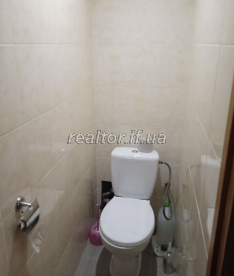 Prodazh_kvartyry_po_vulytsi_Dovzhenka_poruch_parku_Shevchenka_23773_8_1746526160.jpeg