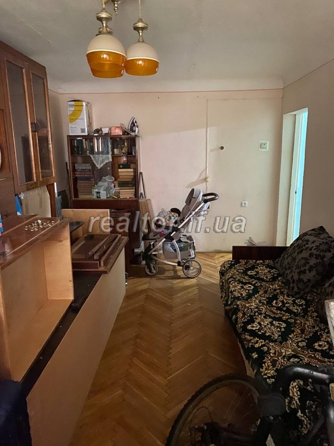 Prodazh_kvartyry_po_vulytsi_Naberezhna_22440_10_1686569893.jpeg