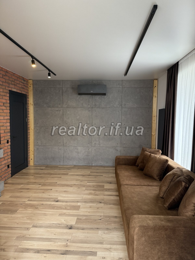 Prodazh_kvartyry_v__zhytlovomu_kompleksi_Lypky_poruch_parku_Shevchenka__23830_24_1747996952.jpeg