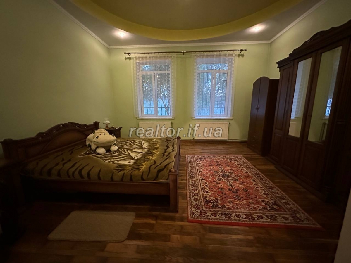 Prodazh_kvartyry_v_chasnomu_sektori_iz_spilnoyu_prybudynkovoyu_zemelnoyu_dilyankoyu_22563_9_1692260294.jpeg