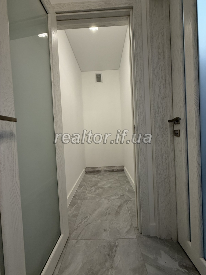 Prodazh_kvartyry_v_novobudovi_v_harnomu_raioni_mista_poblyzu_parku_Shevchenka__23784_15_1747048013.jpeg