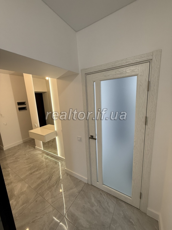 Prodazh_kvartyry_v_novobudovi_v_harnomu_raioni_mista_poblyzu_parku_Shevchenka__23784_1_1747048011.jpeg