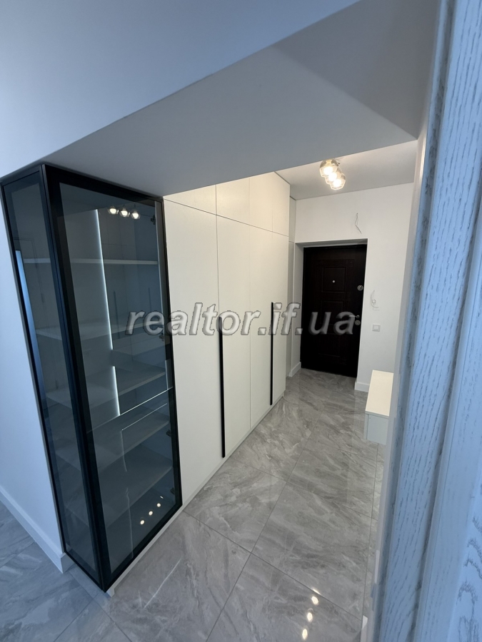 Prodazh_kvartyry_v_novobudovi_v_harnomu_raioni_mista_poblyzu_parku_Shevchenka__23784_7_1747048012.jpeg