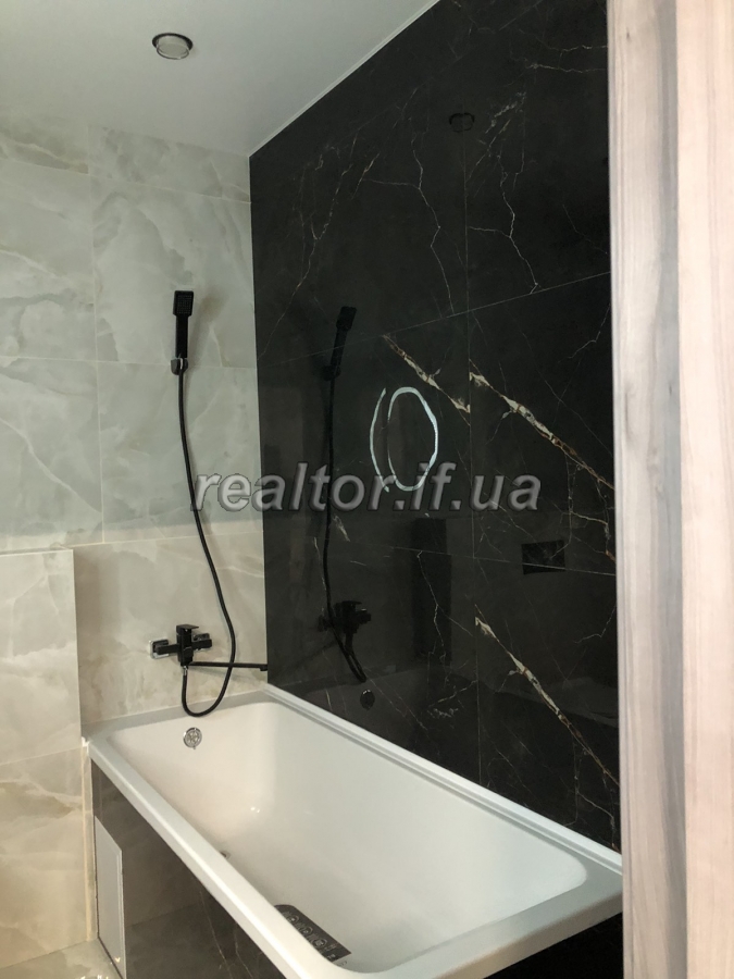 Prodazh_kvartyry_v_novomu_ta_suchasnomu_zhytlovomu_kompleksi_biznes-klasu_IQ_House__23842_8_1748339727.jpeg