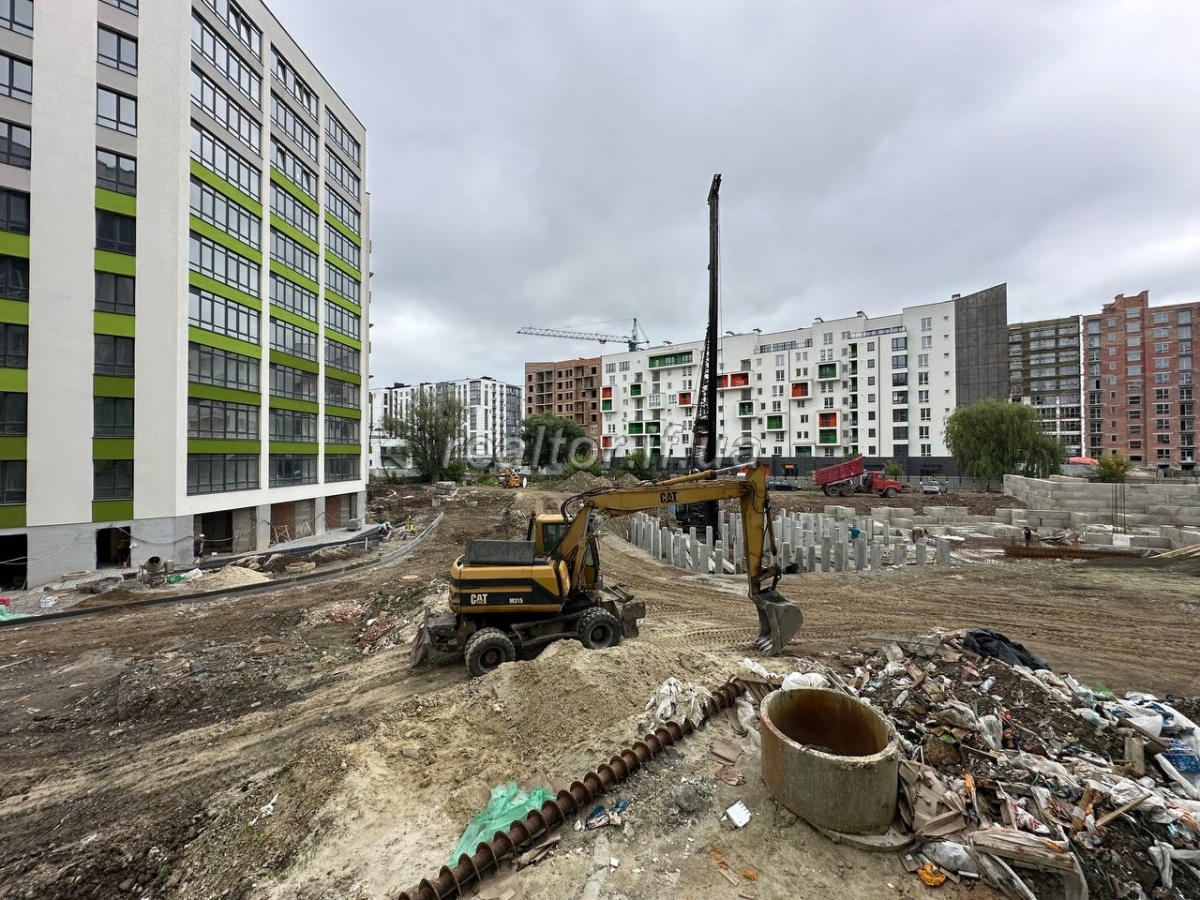 Prodazh_kvartyry_v_suchasnomu_zhytlovomu_kompleksi_Milenium_poruch_z_miskym_ozerom_ta_parkom_22928_3_1719931990.jpeg