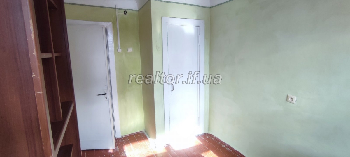 Prodazh_kvartyry_v_tsentralnii_chastyni_mista_23731_0_1745566250.jpeg