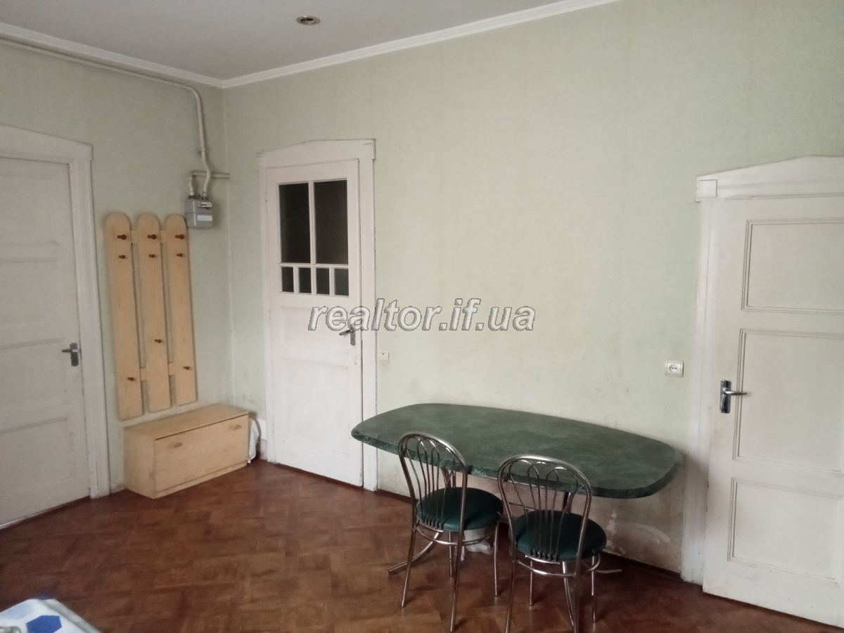 Prodazh_kvartyry_v_tsentralnii_chastyni_mista_po_vulytsi_Shukhevychiv_23788_4_1747126751.jpeg