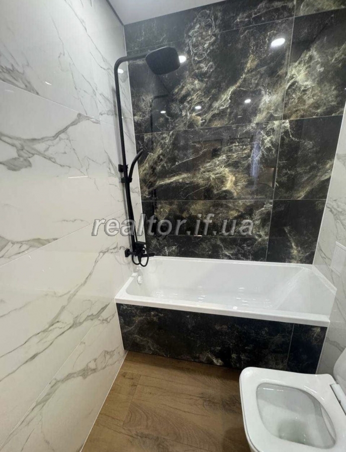 Prodazh_kvartyry_v_tsentralnii_chastyni_mista_v_zhytlovomu_kompleksi_Mistechko_Tsentralne_23863_8_1749552772.jpeg
