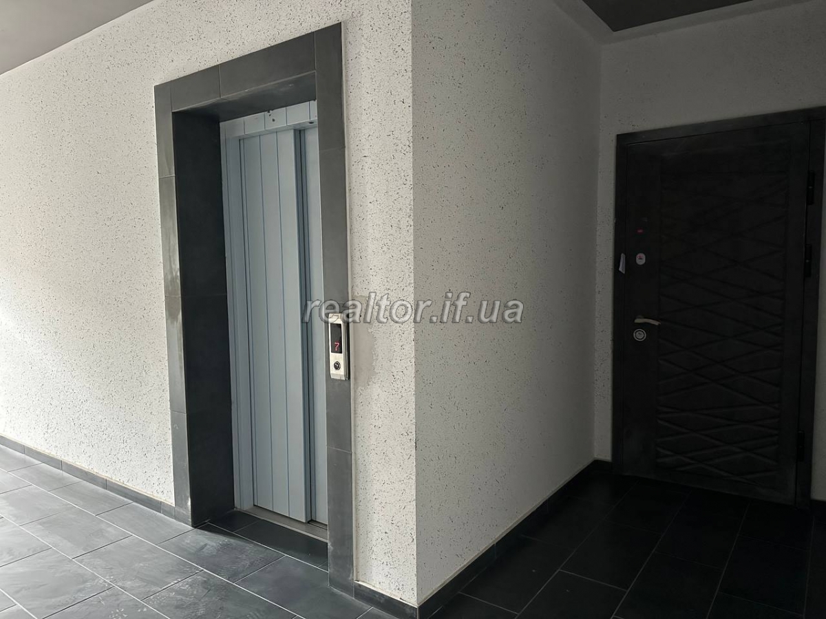 Prodazh_kvartyry_v_zdanomu_obzhytomu_budynku_po_vulytsi_Nezalezhnosti_23857_1_1748955672.jpeg