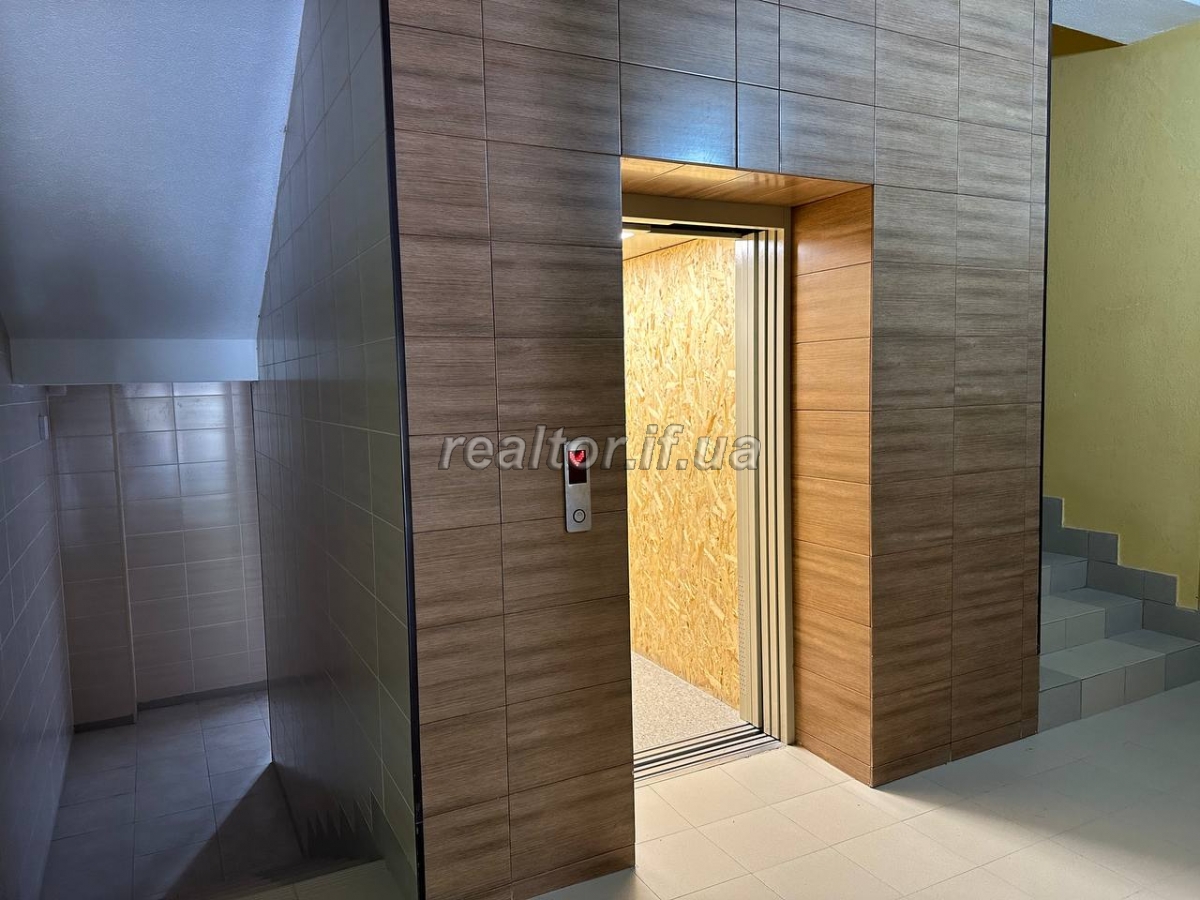 Prodazh_kvartyry_z_komoroyu_v_zdanomu_obzhytomu_budynku_v_ZhK_Mistechko_Kozatske_22561_5_1692255675.jpeg