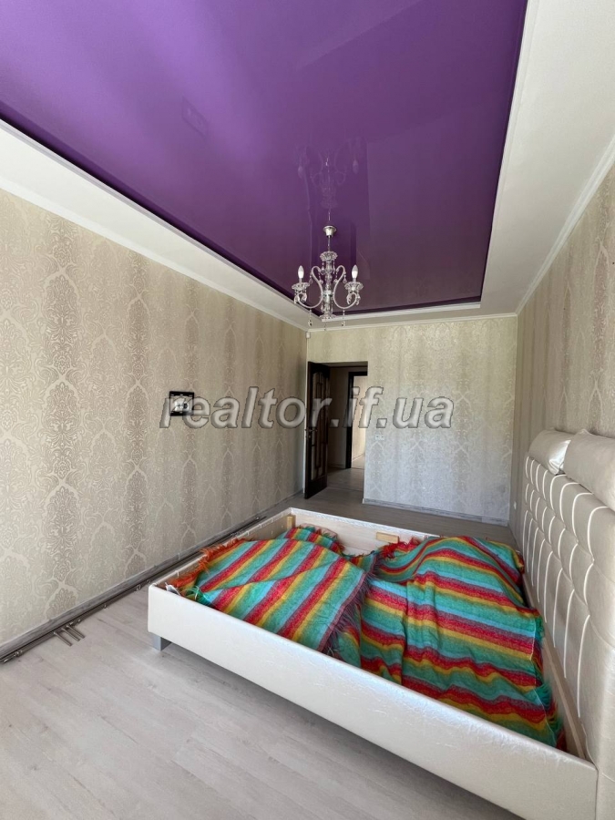 Prodazh_kvartyry_z_novym_yevroremontom_v_tsentralnii_chastyni_mista_po_vulytsi_Halytska_23759_14_1751448473.jpeg