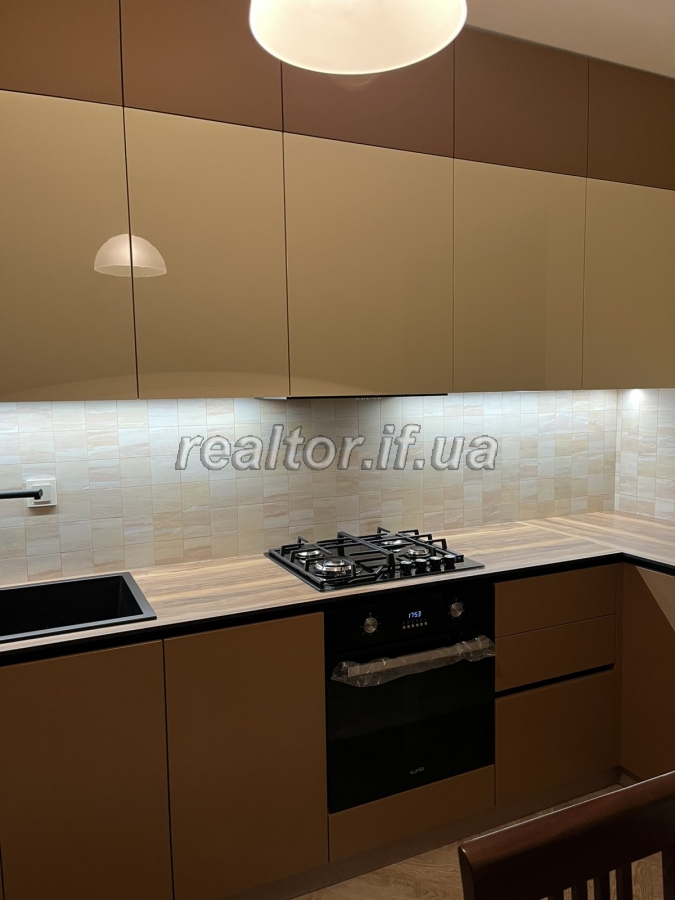 Prodazh_kvartyry_z_remontom_meblyamy_ta_tekhnikoyu_v_novobudovi_po_vulytsi_Stusa_23723_0_1745403548.jpeg