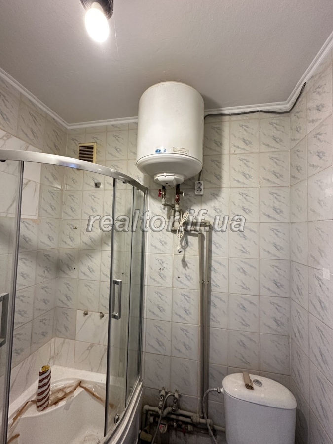Prodazh_kvartyry_z_remontom_nepodalik_tsentralnoyi_chastyny_mista_23799_8_1747309580.jpeg