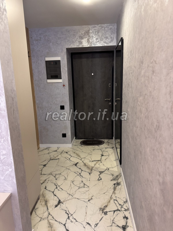 Prodazh_kvartyry_z_remontom_ta_meblyamy_po_vulytsi_Chornovola_23739_0_1745836886.jpeg