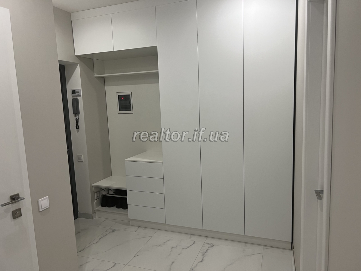 Prodazh_kvartyry_z_remontom_ta_meblyamy_po_vulytsi_Khmelnytskoho_23734_5_1745578447.jpeg
