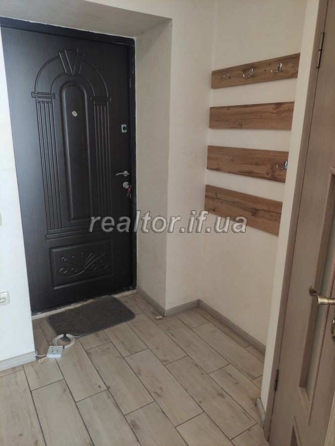 Prodazh_kvartyry_z_remontom_v_ZhK_Parkovyi_po_vulytsi_Natsionalnoyi_Hvardiyi_poruch_parku_Shevchenka_23879_3_1750144011.jpeg