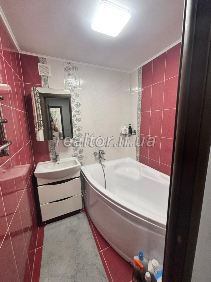 Prodazh_kvartyry_z_remontom_v_novobudovi_po_vulytsi_Fedkovycha_23855_10_1748947426.jpeg