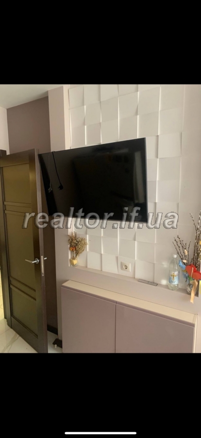 Prodazh_kvartyry_z_yevroremontom_ta_meblyamy_v_novobudovi_po_vulytsi_Halytska_23781_1_1746786437.jpeg