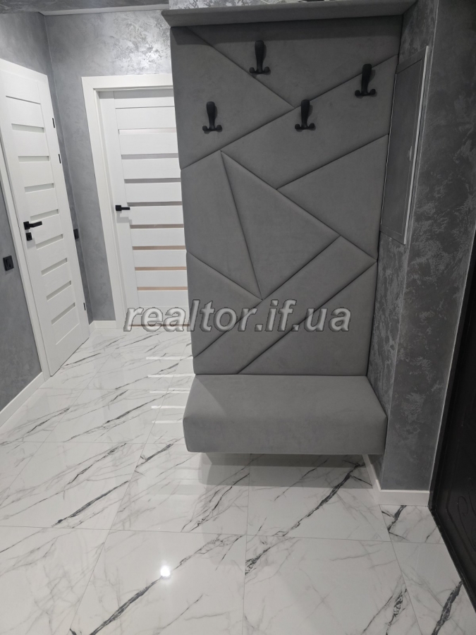 Prodazh_kvartyry_z_yevroremontom_ta_meblyamy_v_tsentri_mista_po_vulytsi_Melnyka_23779_7_1746781863.jpeg