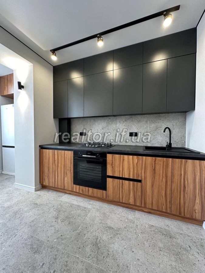 Apartment for sale with European renovation in the new residential complex Hetmansky