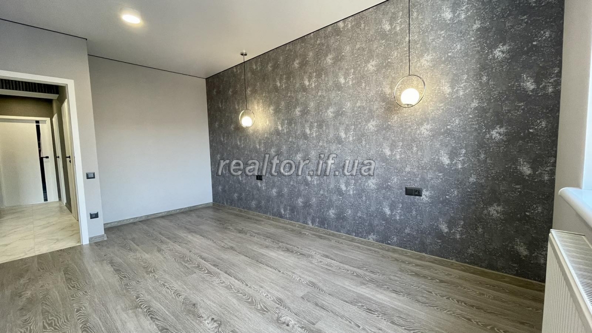 Prodazh_novoyi_kvartyry_z_remontom_v_tsentri_Ivano-Frankivska_22519_19_1690447698.jpeg