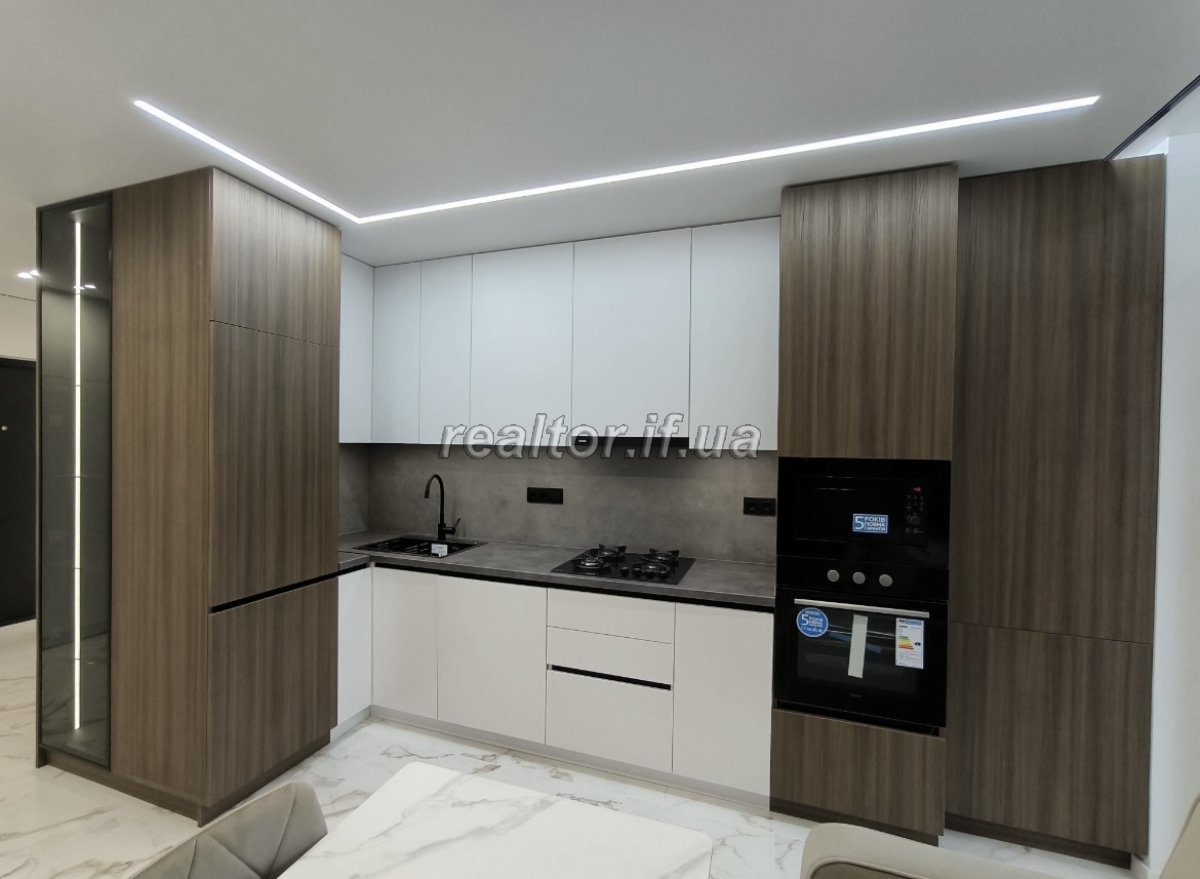 Prodazh_odnokimnatnoyi_kvartyry__z_suchasnym_remontom_ta_meblyamy_v_novomu_zhytlovomu_kompleksi_Family_Plaza_23745_9_1750155308.jpeg