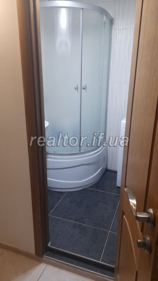 Prodazh_odnokimnatnoyi_kvartyry_z_remontom_po_vulytsi_Ivasyuka_23801_13_1747390901.jpeg