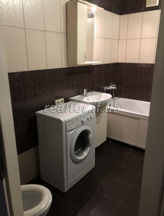 Prodazh_odnokimnatnoyi_kvartyry_z_remontom_po_vulytsi_Mazepy_23763_0_1746433835.jpeg