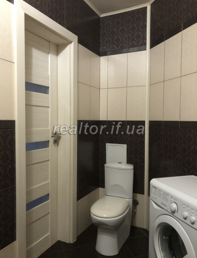 Prodazh_odnokimnatnoyi_kvartyry_z_remontom_po_vulytsi_Mazepy_23763_4_1746433836.jpeg