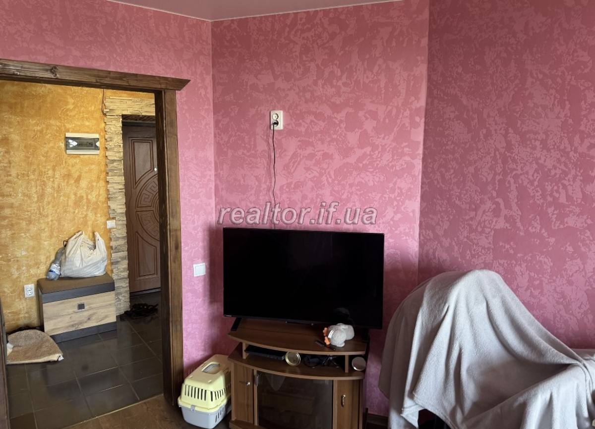 Prodazh_odnokimnatnoyi_kvartyry_z_remontom_ta_meblyamy_v_novobudovi_po_vulytsi_Konovaltsya_23886_12_1750325488.jpeg