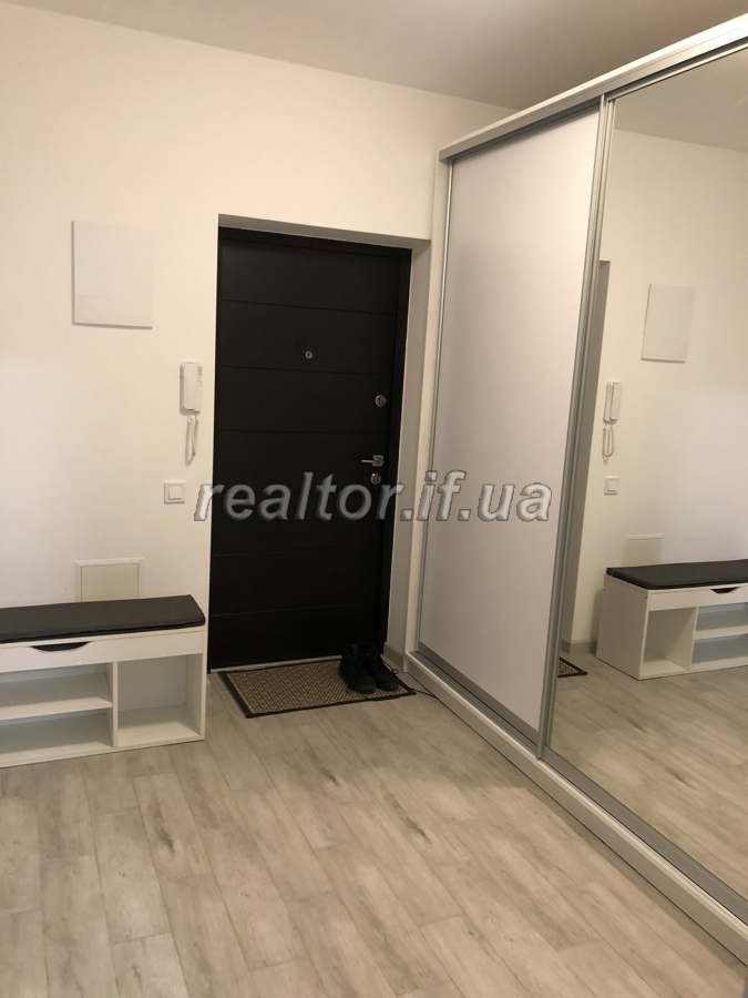 Prodazh_odnokimnatnoyi_kvartyry_z_remontom_ta_meblyamy_v_zhytlovomu_kompleksi_Comfort_Park_23938_8_1752479820.jpeg