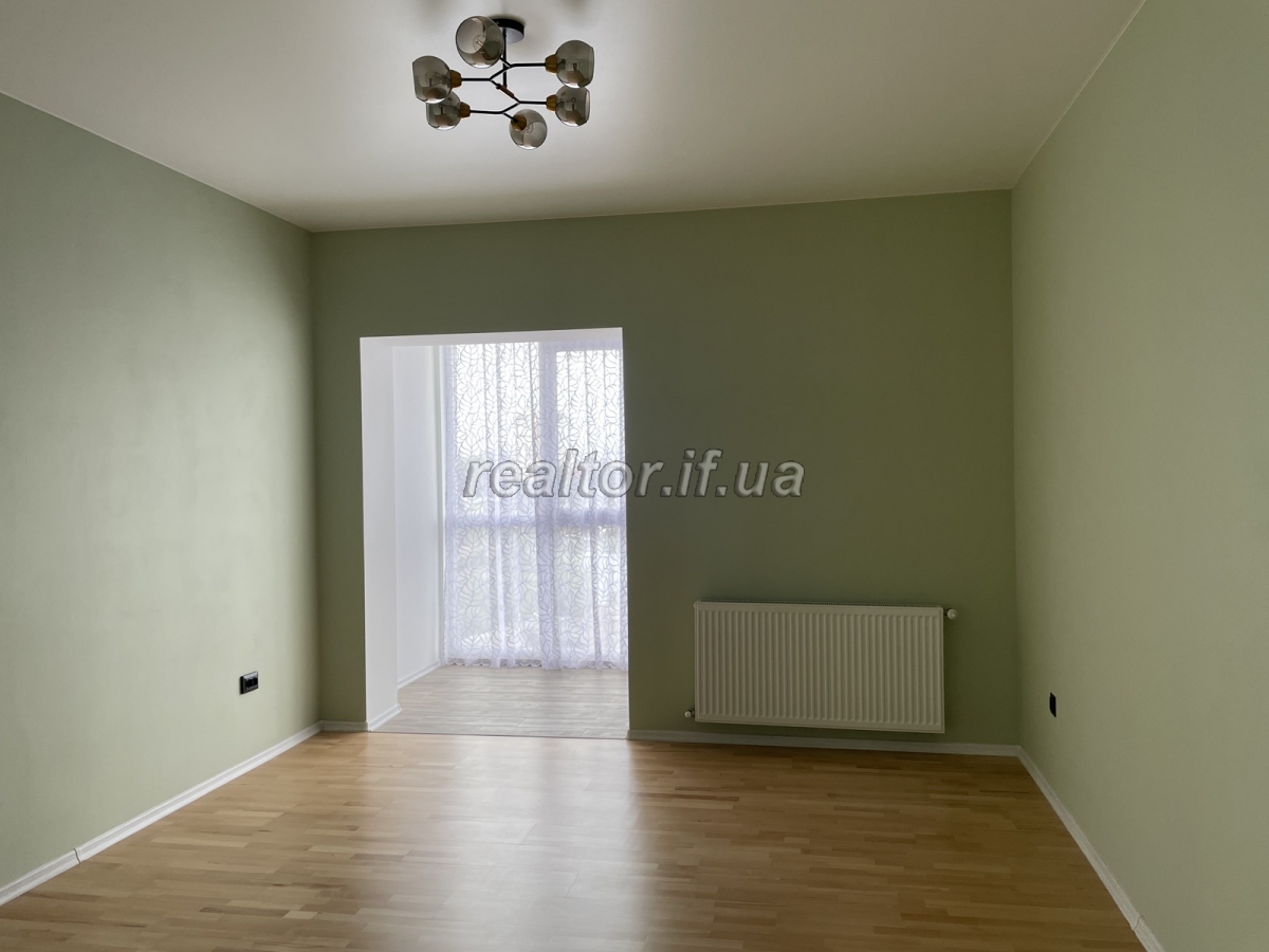 Prodazh_prostoroyi_kvartyry_z_remontom_v_novobudovi_po_vulytsi_Myru_23785_10_1747128204.jpeg